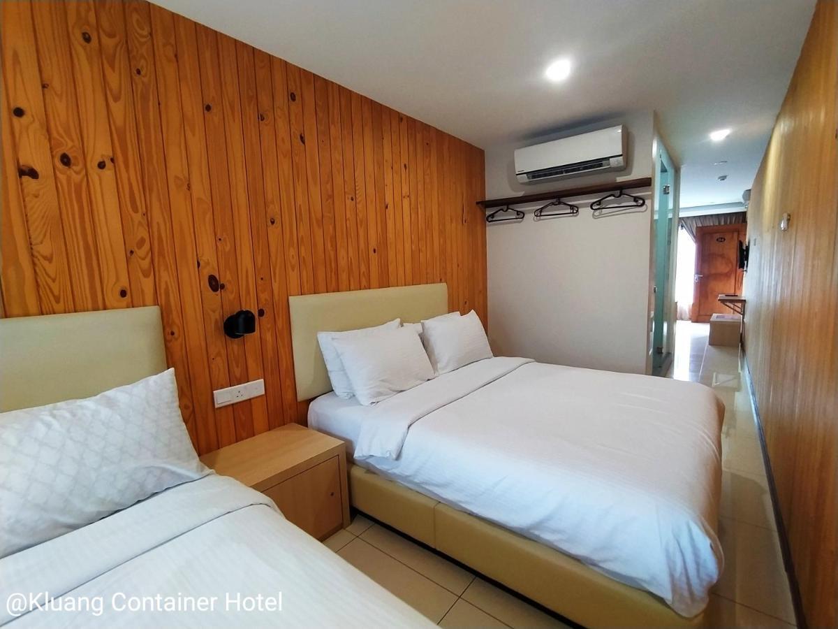 Kluang Container Swimming Pool Hotel Εξωτερικό φωτογραφία