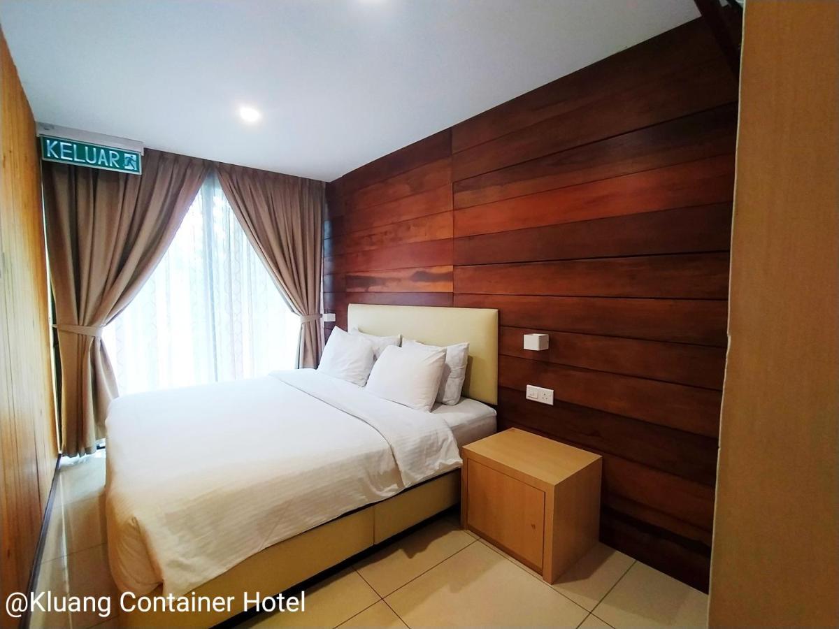 Kluang Container Swimming Pool Hotel Εξωτερικό φωτογραφία