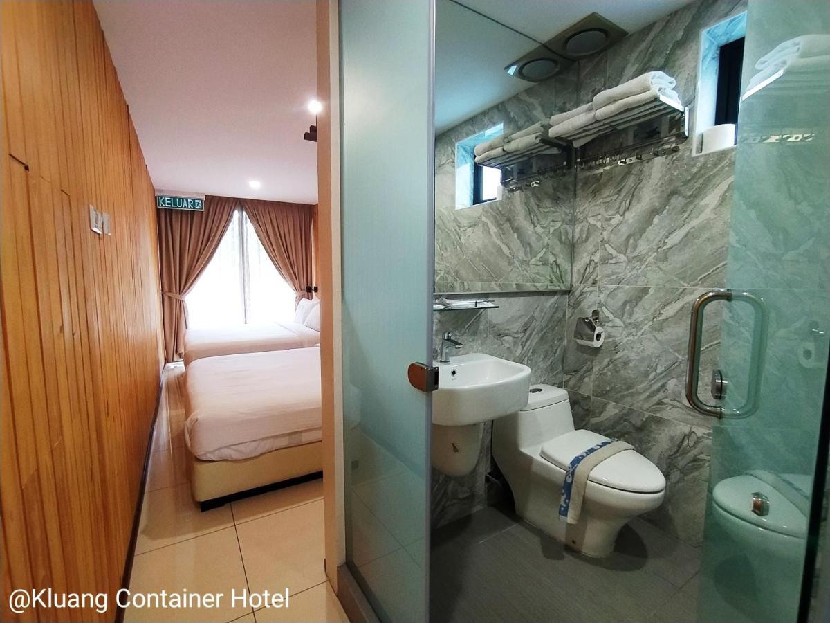 Kluang Container Swimming Pool Hotel Εξωτερικό φωτογραφία